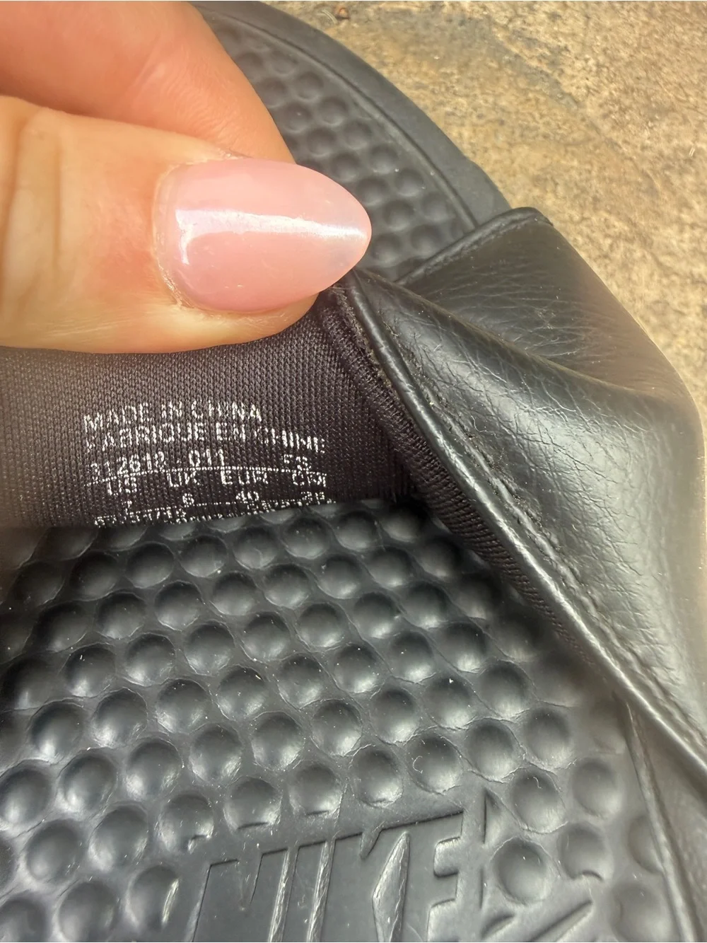 Nike slides Benassi Black Swoosh slides sandals